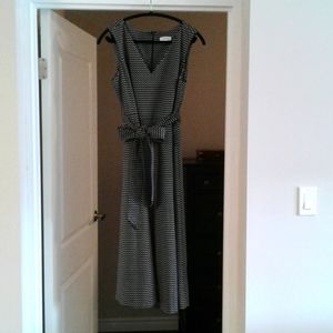 Calvin Klein sleeveless black and white print dress